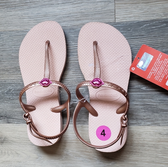 NWT KIDS HAVAIANAS FLIP FLOPS - Picture 2 of 12